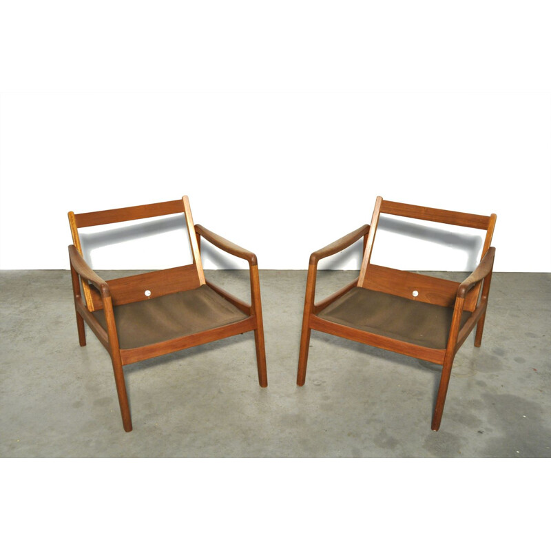 Pair of Mid-century easy chairs fd109 by Ole Wanscher for France & Son teak Danish 1960