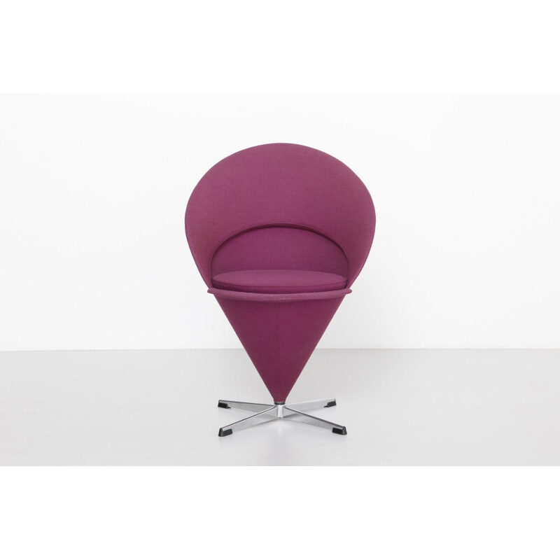 "Cone" chair in metal and purple fabric, Verner PANTON - 1958