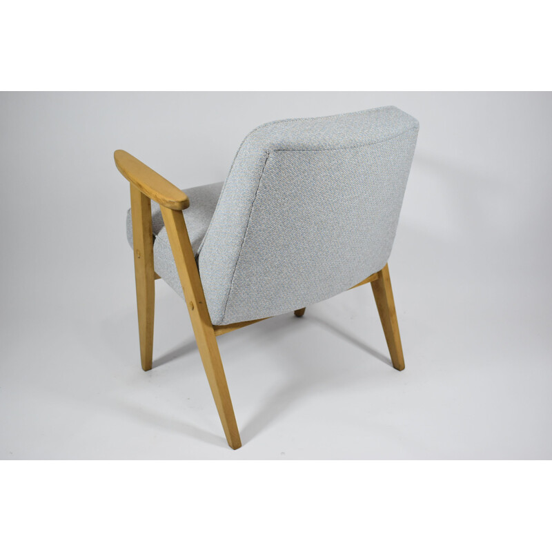 Klassiek gepolijste vintage fauteuil, J. Chierowski, blauw eiken 1960