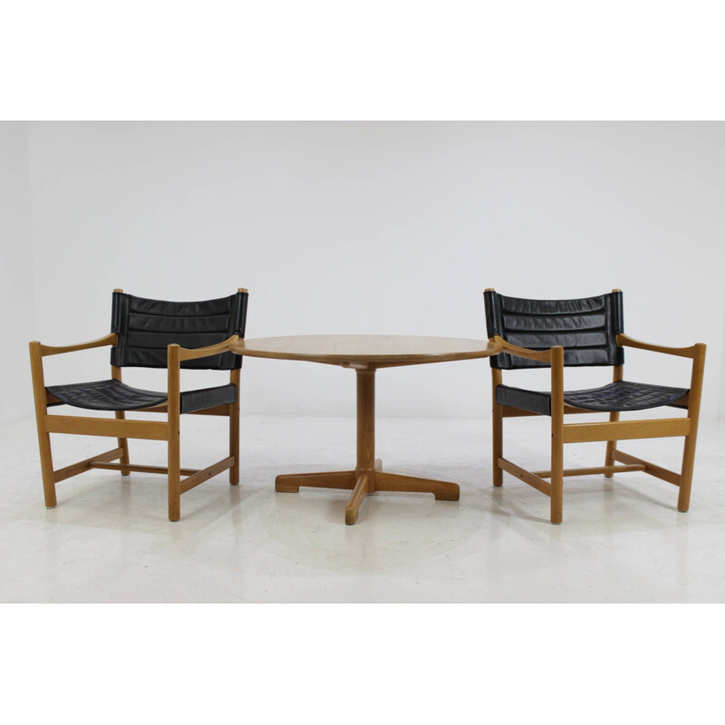 Vintage zwart lederen fauteuil en salontafel set door Ditte en Adrian Heath, Denemarken, 1960