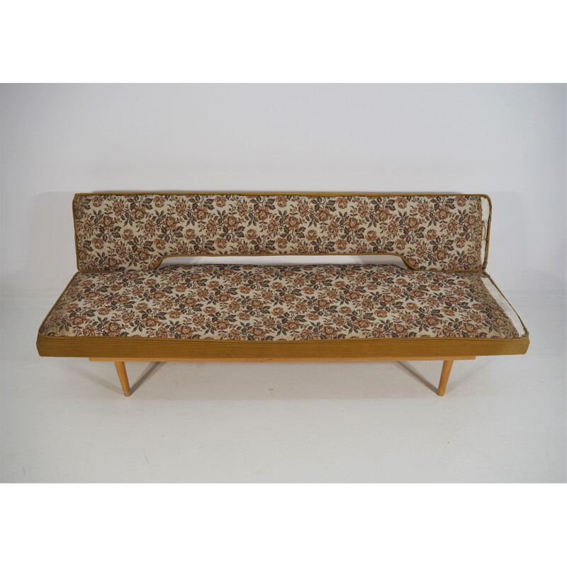 Vintage Daybed Sofa by Miroslav Navratil, 1980s