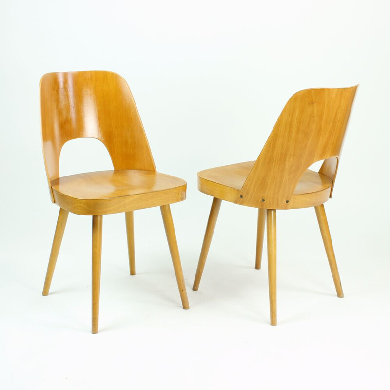 Pair of Mid Century Beech Chairs By Oswald Haerdtl For Ton, 1950