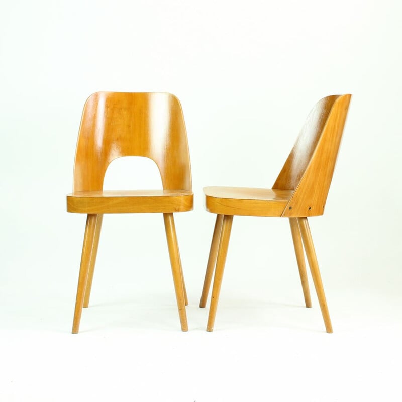 Paire de chaises vintage en hêtre Par Oswald Haerdtl For Ton 1950
