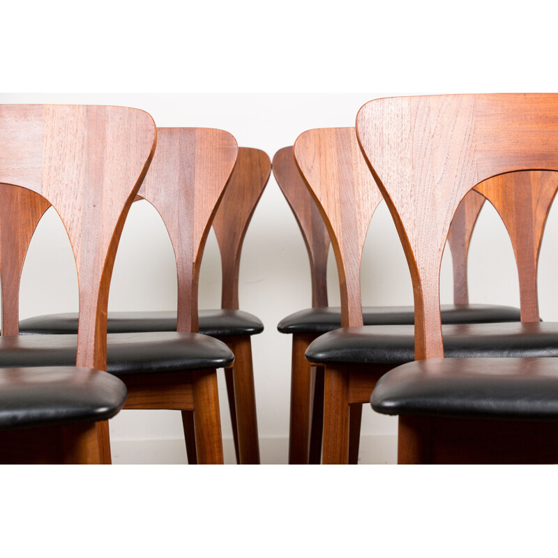 Set of 6 vintage dining chairs model Peter from Designer Niels Koefoed Danes