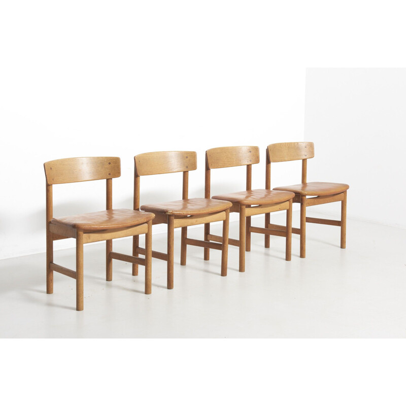 Set of 4 vintage Dining Chairs Model 236 by Børge Mogensen for Fredericia, Denmark - 1950s