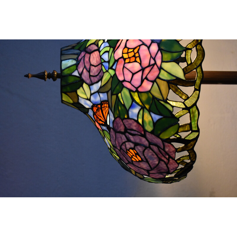 Lampadaire vintage avec un papillon Tiffany