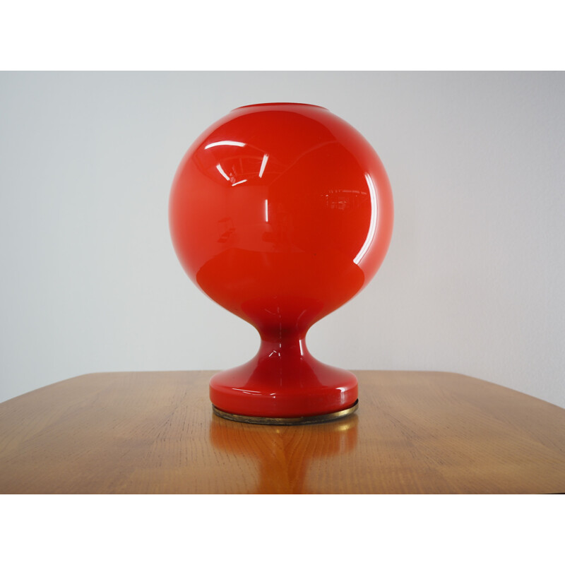 Lampe de table vintage en verre rouge par Stefan Tabery pour l'OPP Jihlava 1970