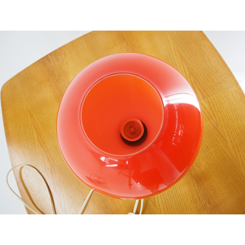 Lampe de table vintage en verre rouge par Stefan Tabery pour l'OPP Jihlava 1970