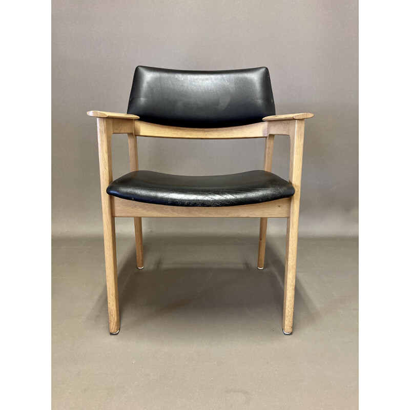 Fauteuil vintage cuir noir scandinave 1950