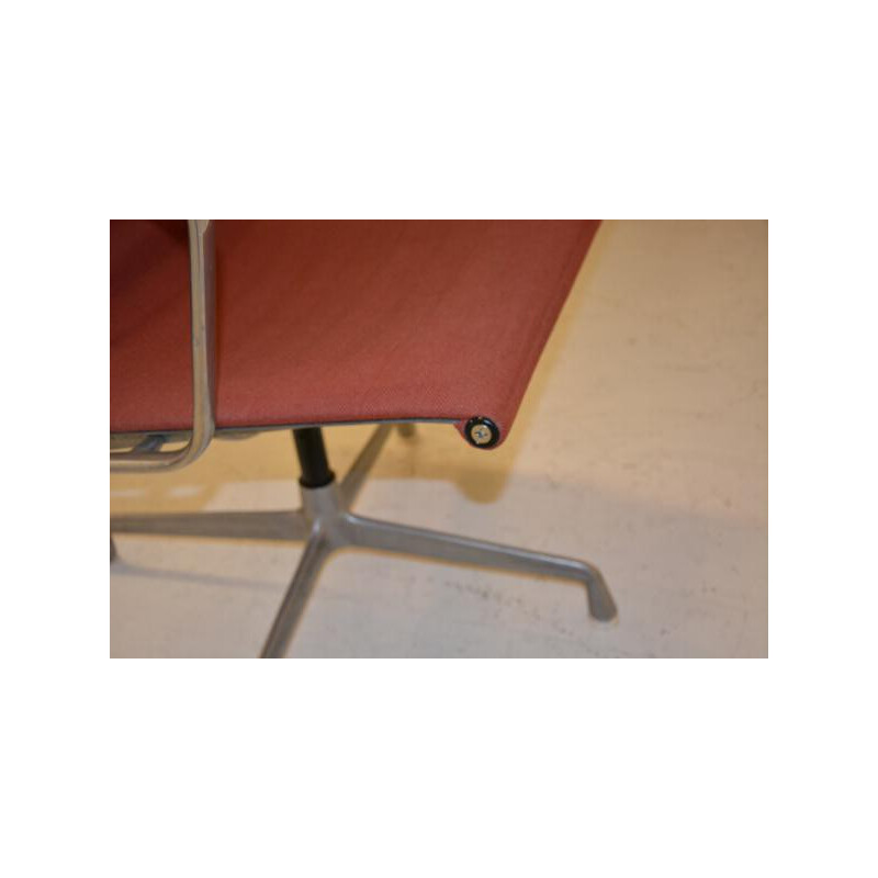 Paire de fauteuils "EA 107" Herman Miller, Charles & Ray EAMES - 1960