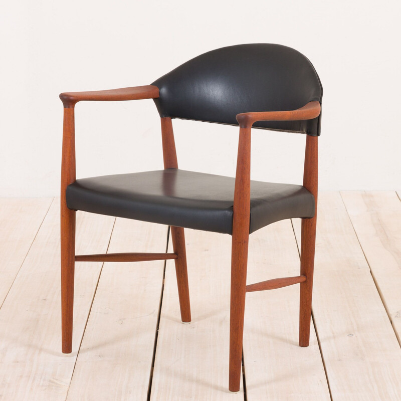 Vintage teak chair in black leather Erik Kirkegaard 1950s