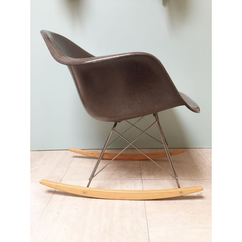 Vintage rocking chair Charles & Ray Eames Herman Miller & Vitra 1970