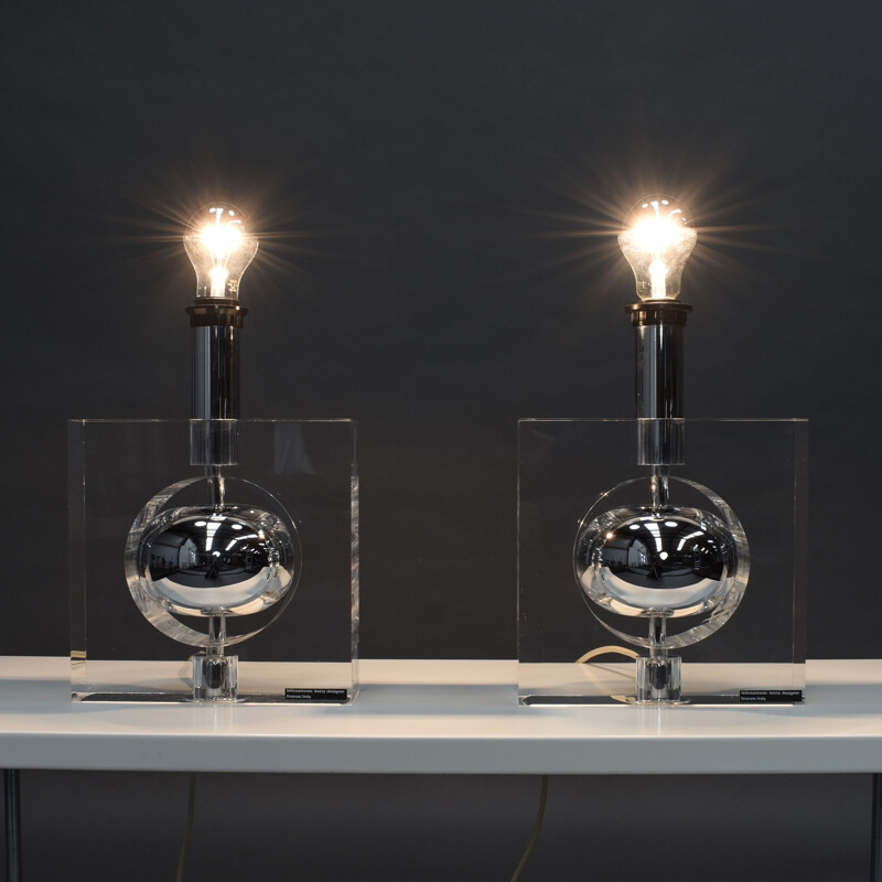 Paire de lampes de table en plexiglas Felice Antonio Botta Lucite, Italie 1970