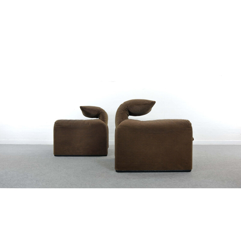 Pair of vintage Maralunga chairs by Cassina Italian 1973