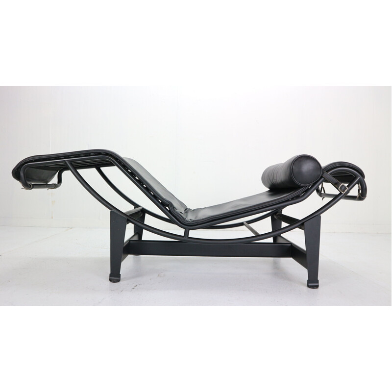 Vintage Chaise Lounge Chair by Cassina, Le Corbusier LC4 Black on Black  1970
