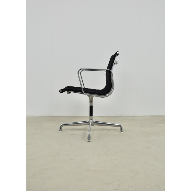 Vintage Office Armchair by Charles & Ray Eames for Herman Miller 1970s