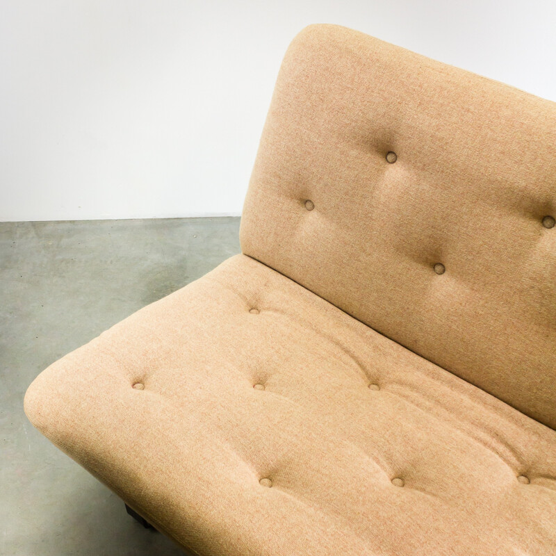 Artifort "C684" sofa in light brown fabric, Kho LIANG IE - 1960s