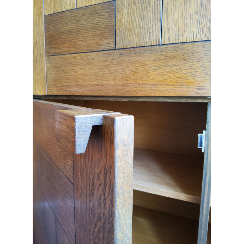 Vintage brutalist  Oak Bar 