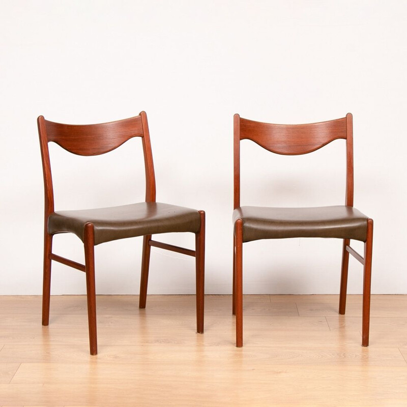 Set of 4 Midcentury Dining Chairs by Arne Wahl Iversen Danish 1960