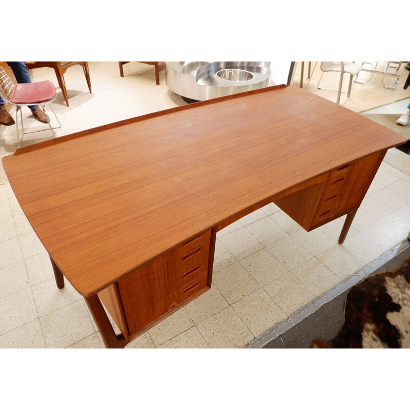 Vintage Sven Aage Madsen teak desk for Sigurd Hansen - Denmark, 1960