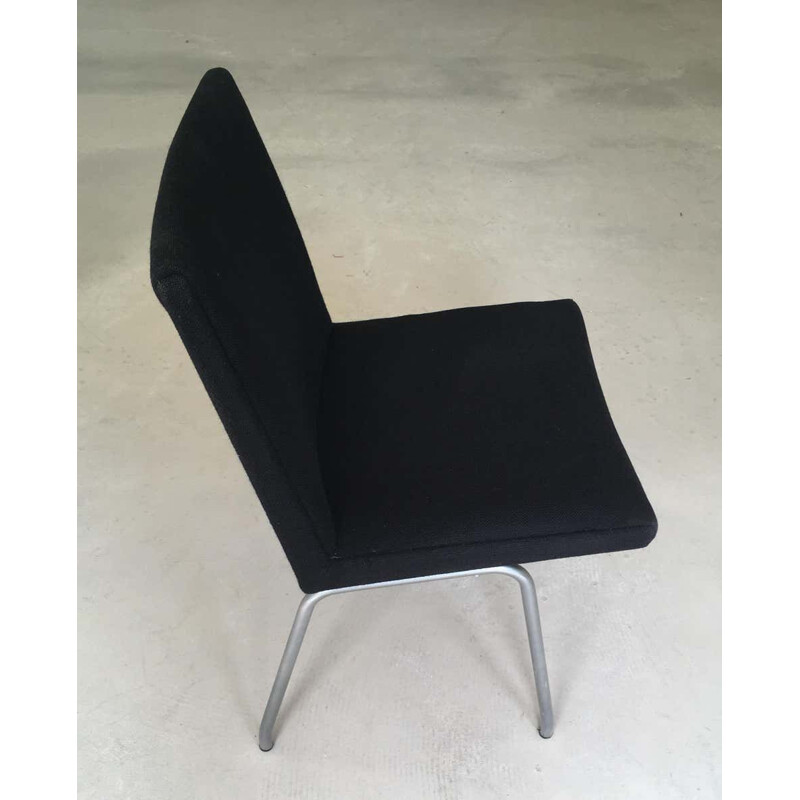 Vintage Airport Chair Reupholstered in Black Fabric Hans J. Wegner danish 1960s