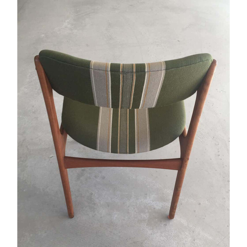 Ensemble de 4 chaises vintage en teck , Inc. Reupholstery Erik Buch 1960