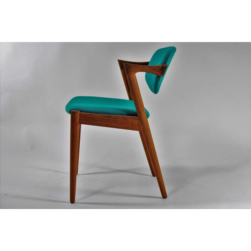 Set of 4 vintage Dining Chairs in Teak Inc Reupholstry Kai Kristiansen Danish 1960s