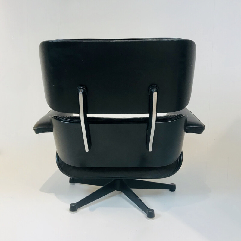 Vintage Lounge Chair by Charles & Ray Eames for Herman Miller, USA  1970s