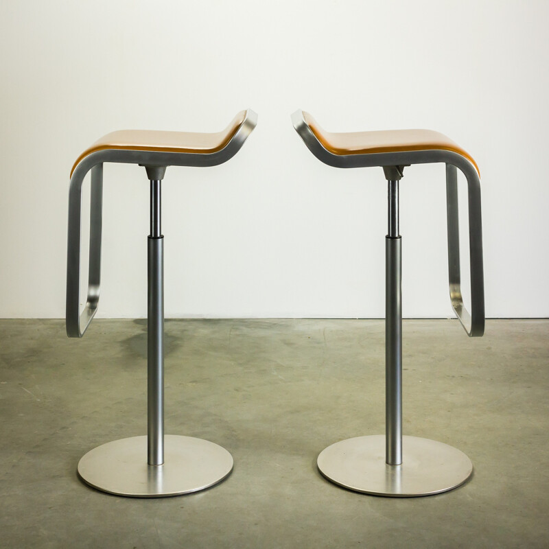 Pair of Lapalma "LEM" stools, Shin & Tomoko AZUMI - 2000s
