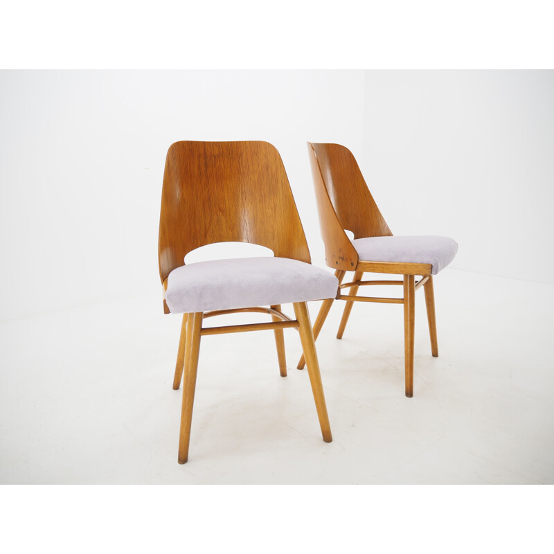 Paire de chaises vintage, Ton, conçues par Oswald Haerdtl 1950
