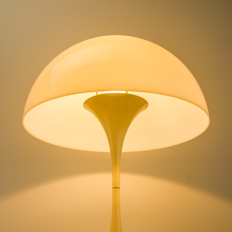 Lampe de table "Panthella" Louis Poulsen, Verner PANTON - 1960