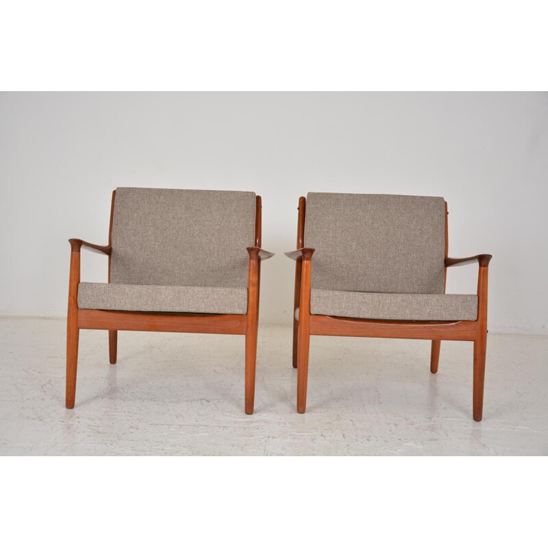 Pair of Danish Svend Age Eriksen 1960 Vintage armchairs