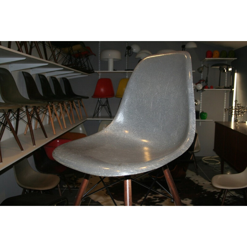 Chairs EAMES DSW Edt Zenith Plastic - 1950s 