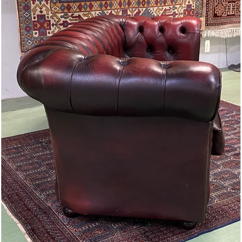 Vintage Chesterfield 3 seater sofa in red leather 1980 