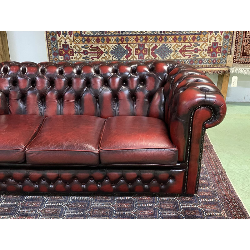 Vintage red leather Chesterfield sofa 3 seats 1980
