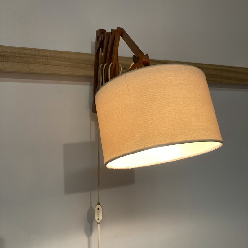 Teak wall lamp Le Klint scandinavian 1950