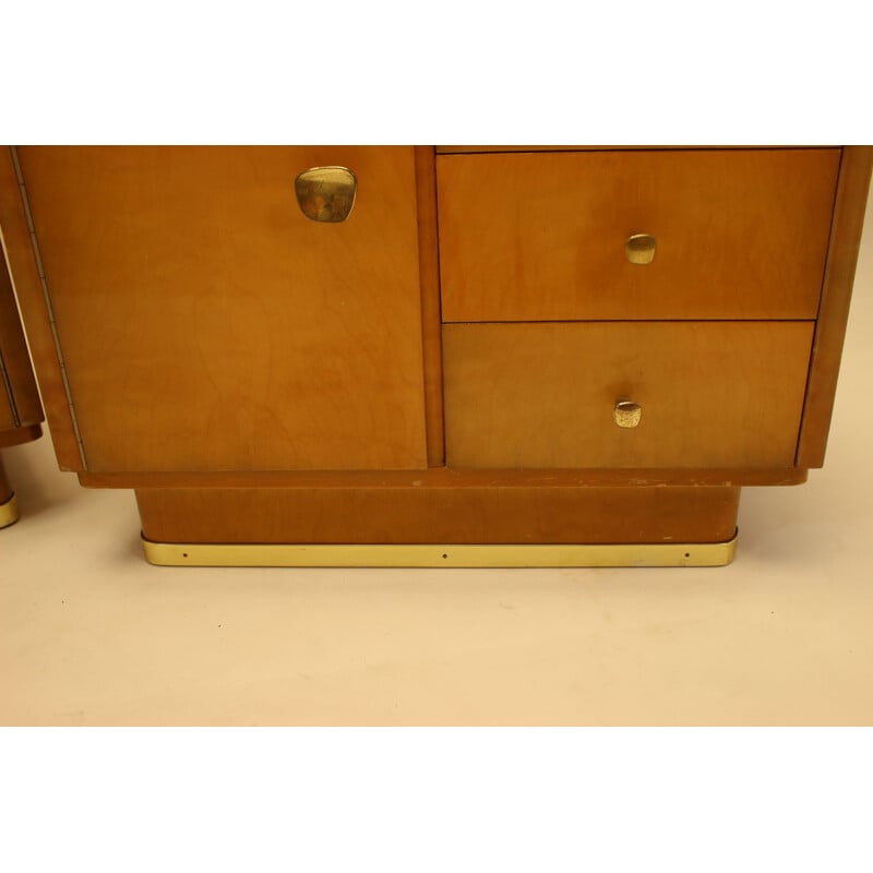 Paire de  tables de chevet avec 2 tiroirs et une porte 1950