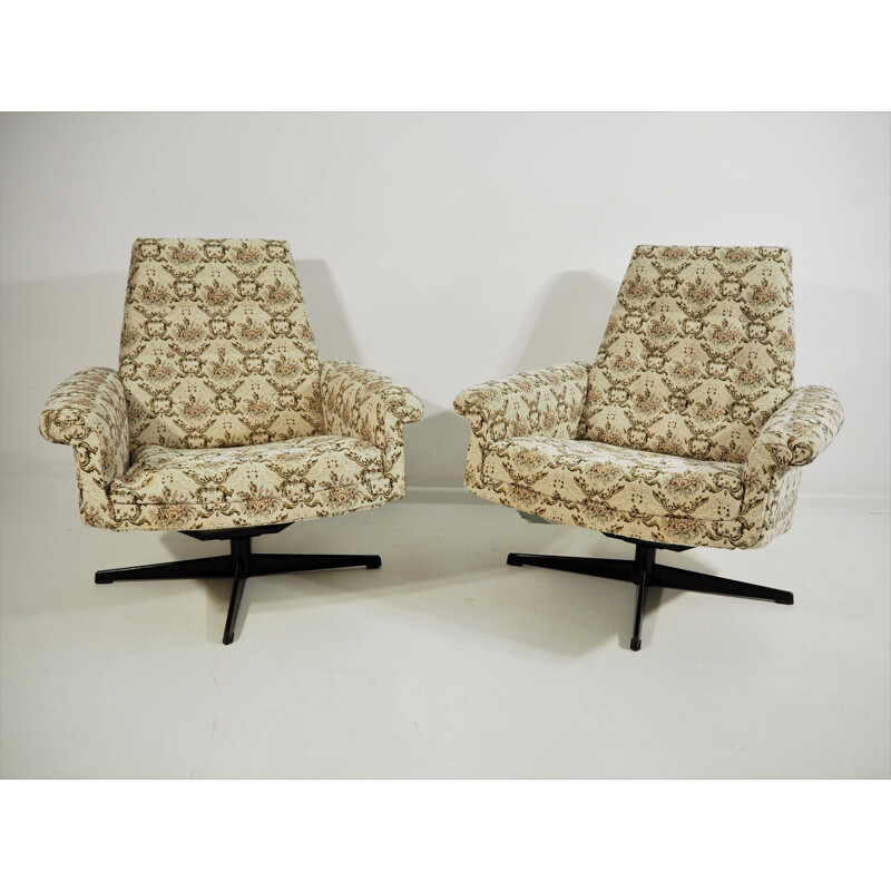 Paire de fauteuils vintage 1970