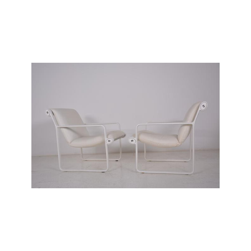 Paire de fauteuils Knoll en cuir blanc, B. HANNAH & A. MORRISON - 1970