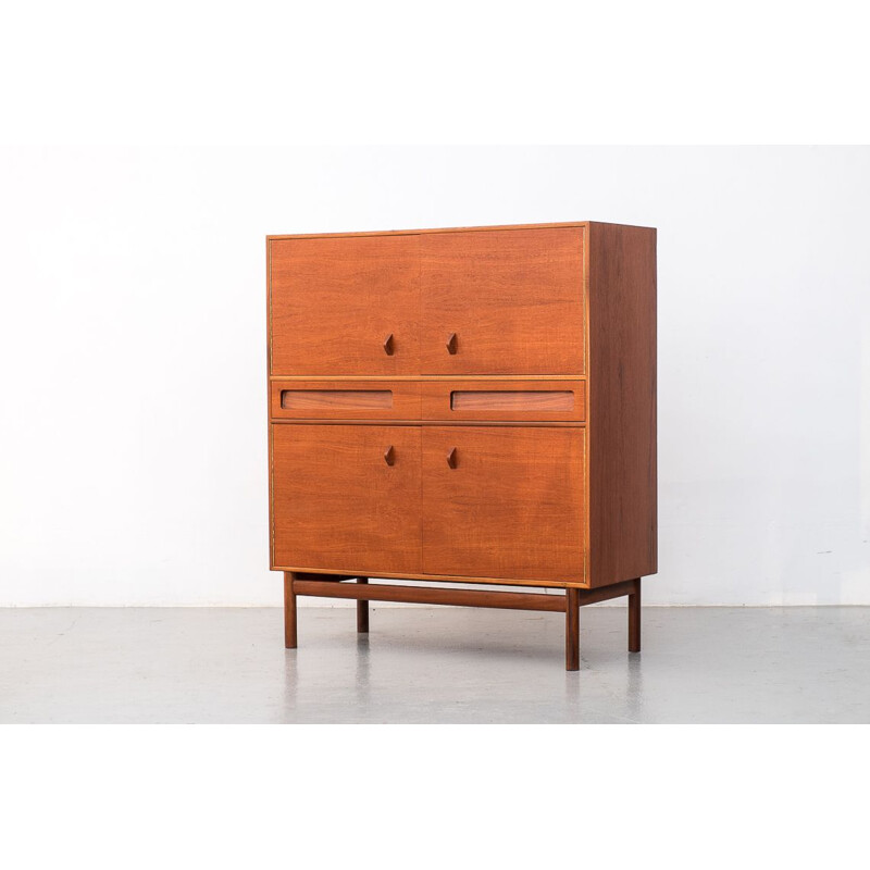 Buffet vintage en teck par Tom Robertson de Mcintosh