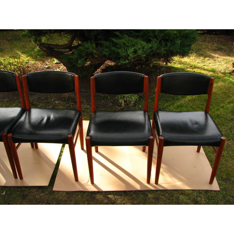 Set of 5 vintage teak chairs Scandinavian