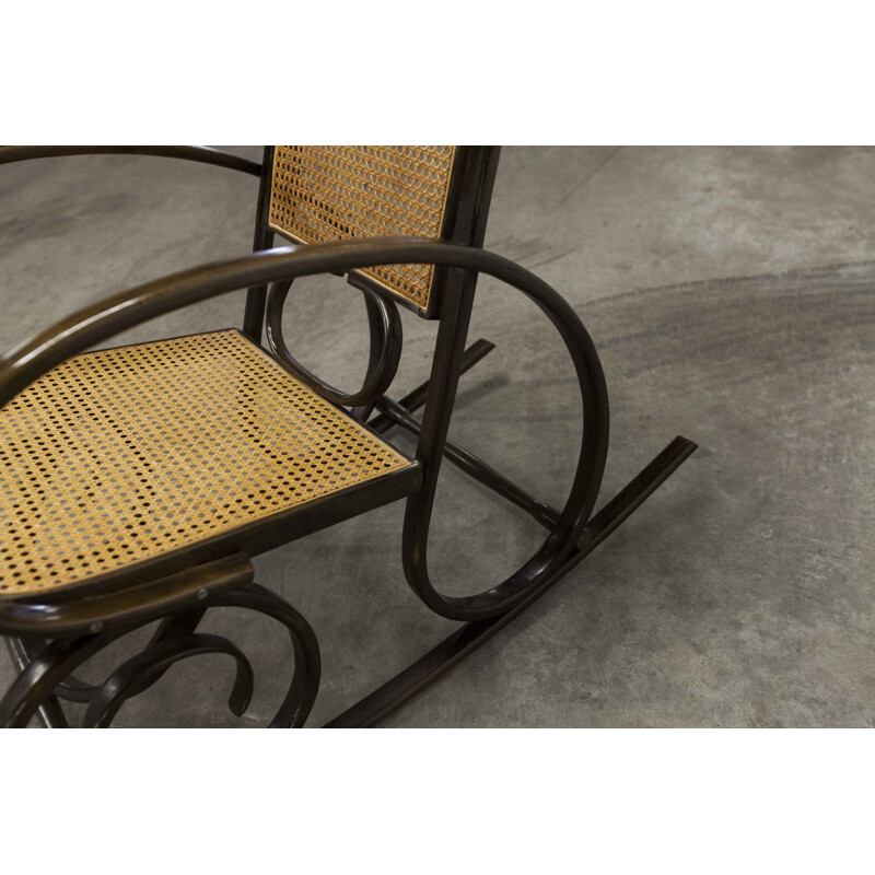 Rocking-chair vintage Thonet canage 1900