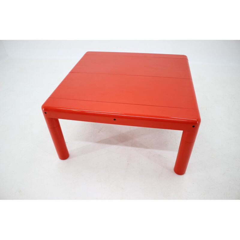 Vintage space age coffee table Upo by Eero Aarnio, Finland 1970