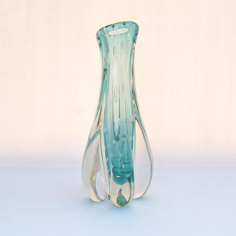 Vintage Glass vase by Milan Metelak Harrachov, Czechoslovakia, 1960s