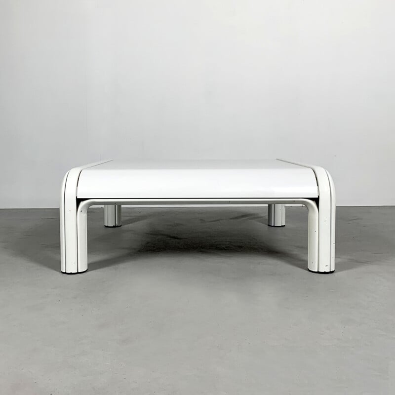 Vintage Orsay coffee table by Gae Aulenti for Knoll 1970