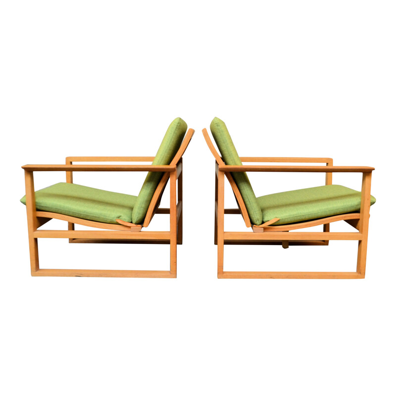 Pair of vintage oak lounge chairs model 2256 by Børge Mogensen, 1950