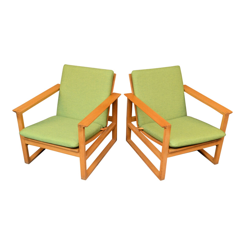 Pair of vintage oak lounge chairs model 2256 by Børge Mogensen, 1950