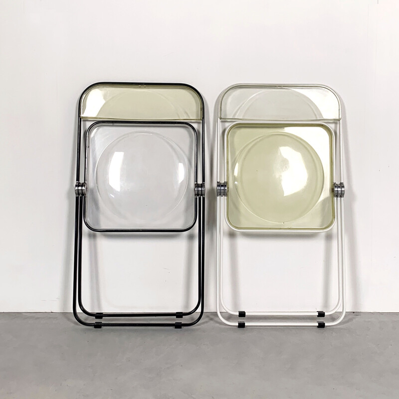 Pair of vintage folding chairs Plia by Giancarlo Piretti for Castelli 1960