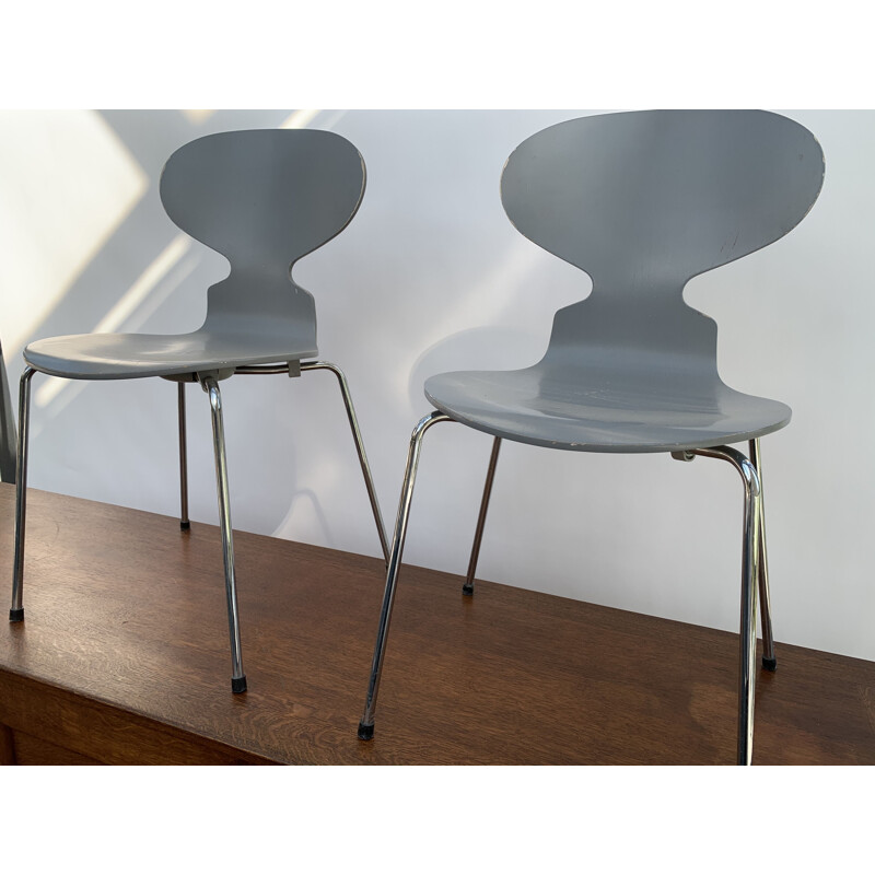 Paire de  chaises vintage Fourmi Fritz Hansen Arne Jacobsen 2002
