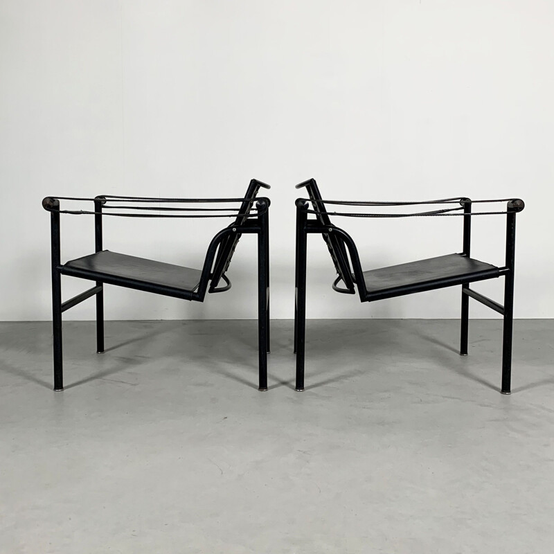 Pair of vintage Full Black LC1 Armchairs by Le Corbusier for Cassina, 1970s